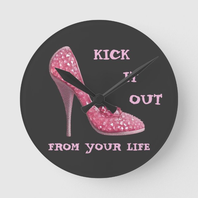 Rosa Stiletto Diamonds Shoe Breast Cancer Divorce Rund Klocka (Framsida)