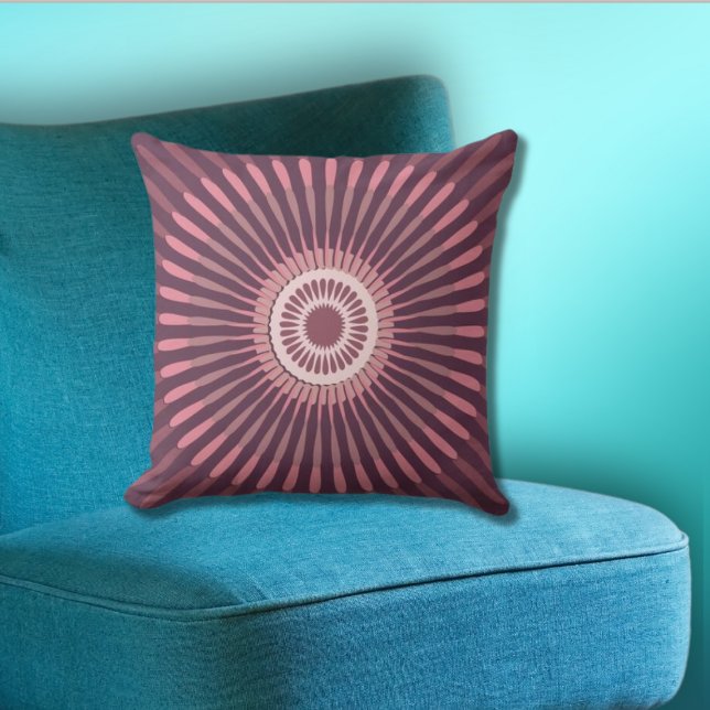 Rosa Stjärna Flower, vanlig centrerad Mörk Lila Kudde (Dark Pink Star Flower Throw Pillow)