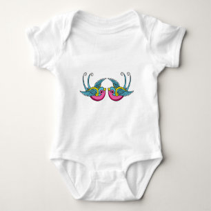 rosa svalor tee shirt