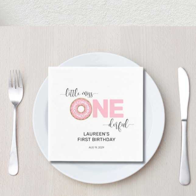 Rosa Sweet Little MI:s första födelsedag Pappersservett (Skapare uppladdad)