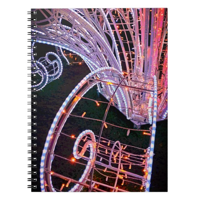 Rosa swirrt anteckningsbok (Framsidan)