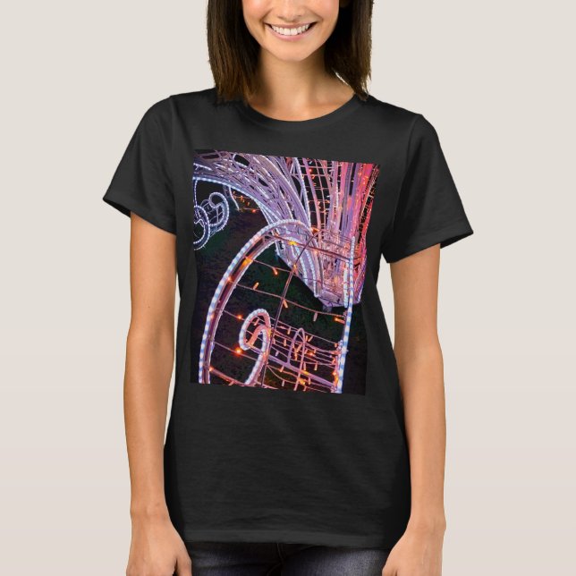 Rosa swirrt t shirt (Framsida)
