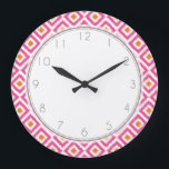 Rosa Tangerine Diamond Ikat Mönster Stor Klocka<br><div class="desc">Snyggt och chic har en färgstark och trendig diamanter ikat mönster.</div>