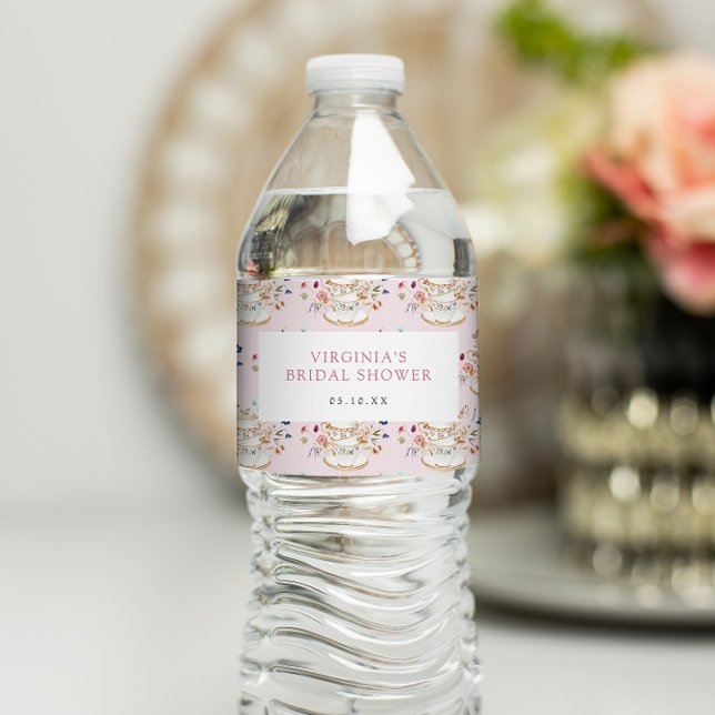 Rosa Tea Party Möhippa Vattenflaskor Etikett (Floral Pink Tea Party Bridal Shower Water Bottle Label by Painted Paperie
)
