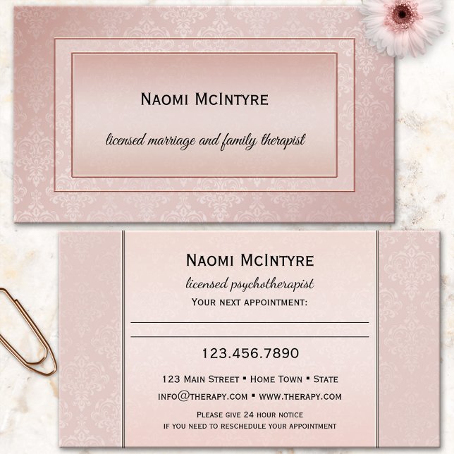 Rosa terapeutboknings visitkort tidsbeställning kort (Appointment business card featuring a blush pink damask design - psychotherapist - counselor)
