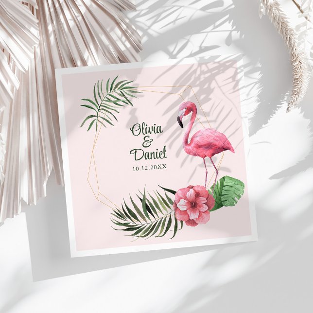 Rosa Tropisk Flamingo Guld Ram Bröllop Pappersservett (Pink Tropical Flamingo Golden Frame Wedding Paper Dinner Napkins on a sunny white table.)