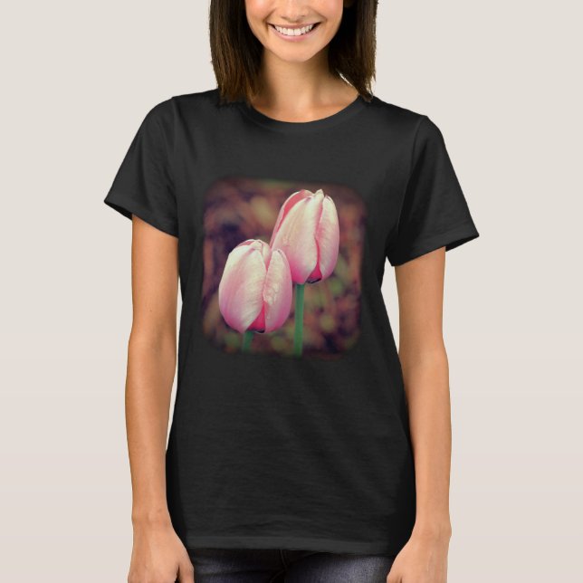 Rosa Tulips Blommigt Nature T Shirt (Framsida)