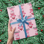 rosa Unicorn Santa Vibes Presentpapper<br><div class="desc">Få redo att sprida lite vämjeligt helgdag med vår Rosa "Julvibes" - Unicorn Santa Wrapping Papper! Denna unika och charmerande presentfigursättning har en härlig upprepning mönster av ett festligt Jultomten som rockar en magisk enmajshorn, vid sidan av frasen "Jul VIBES" i ett lekfullt skript. Mot en glad bakgrund för rosan...</div>