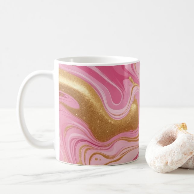 Rosa vätska med golden streaks kaffemugg (Med munk)