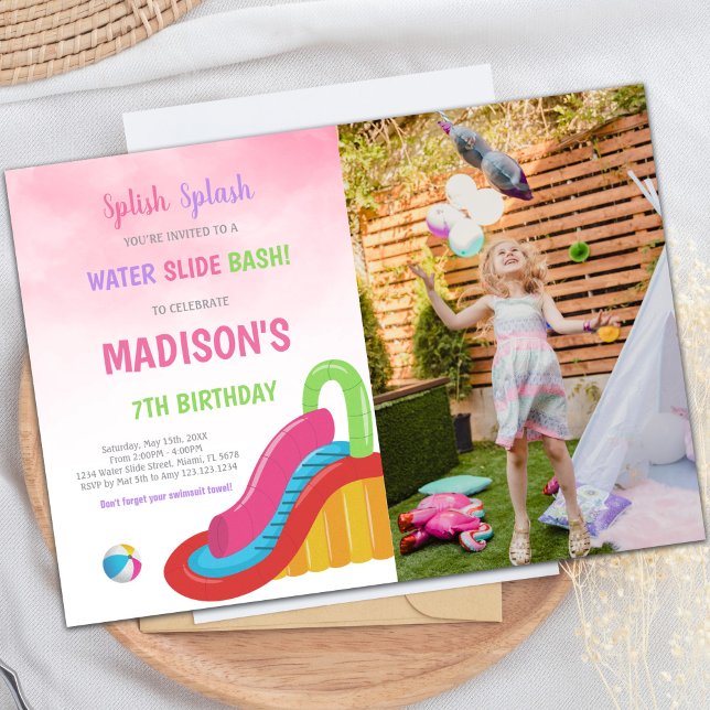 Rosa Vatten-bildinbjudan med foto Inbjudningar (Pink Water Slide Birthday Invitations with photo)