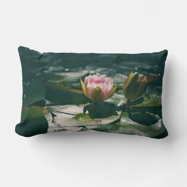 Rosa Vatten Lily Grönt Plants Cushion Dekorativ ku Lumbarkudde (Framsida)