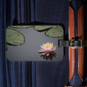 Rosa Vatten Lily Photograph Bagagebricka