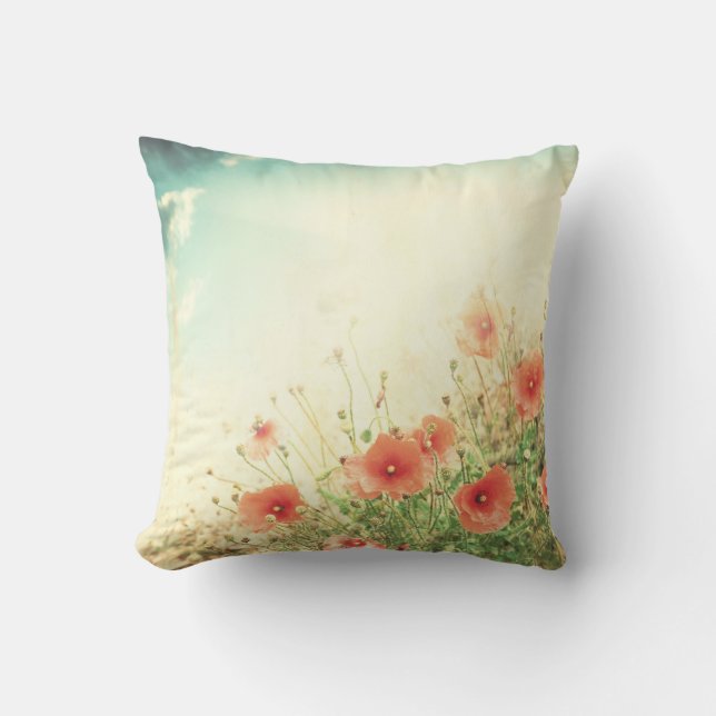 Rosa Vild Flowers in Fält Throw Couch Pillow Kudde (Framsida)