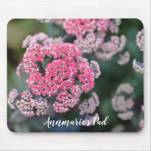 Rosa & Vita Fjärilsstenbräckeblomor Musmatta