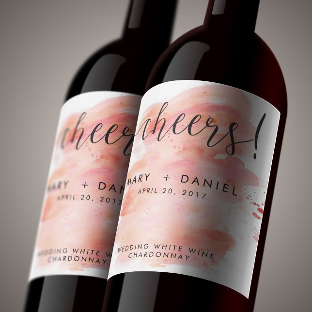Rosa Watercolor Background Bröllop Vin etikett (Pink Watercolor Background Wedding Wine Label)