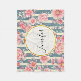 Rosa Watercolor Flowers on Rand Monogram Fleecefilt