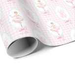 Rosa Watercolor Nutcracker, julpapp Presentpapper<br><div class="desc">Hand målade upp den vackra lilla nötköttsbalerina på rosa gingham-julomslaget pappert.</div>