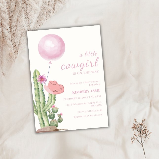 Rosa Western Cactus Balloon Cowgirl Baby Shower Inbjudningar (Pink Western Cactus Balloon Cowgirl Baby Shower Invitation)