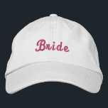 Rosa White Bride Bachelorette Bröllopsfest Cap Broderad Keps<br><div class="desc">Låt alla veta vem bruden är. Låt festligheterna börja!</div>