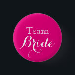 Rosa White Bröllop Team Bride Knapp<br><div class="desc">Det här är vita brickor för bröllop-team med skuggtext i Guld. Det är bäst för brudens sida att bära på bachelorette-festen,  möhippa,  bröllop,  möhippor,  luncheons och repetitionsmiddag.</div>
