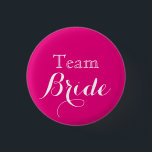 Rosa White Bröllop Team Bride Knapp<br><div class="desc">Det här är vita brickor för bröllop-team med skuggtext i Guld. Det är bäst för brudens sida att bära på bachelorette-festen,  möhippa,  bröllop,  möhippor,  luncheons och repetitionsmiddag.</div>