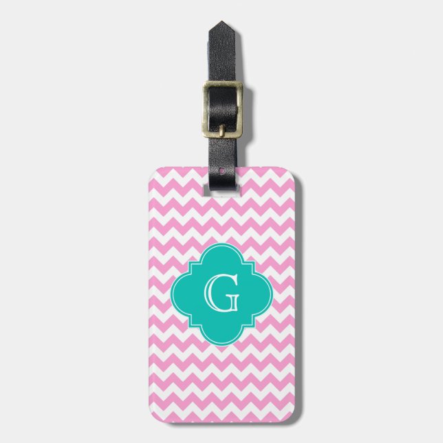 Rosa White Chevron Zigzag Teal Quatrefoil Monogram Bagagebricka (Vertikal Framsida)