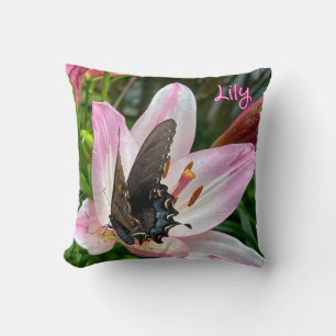Rosa White Tiger Lilly Flower Blue Butterfly Namn Kudde