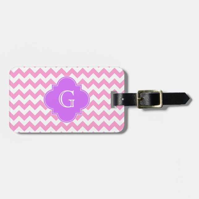 Rosa Wht Chevron Zigzag Lilac Quatrefoil Monogram Bagagebricka (Horisontell Framsida)