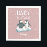 Rosa Winter Wonderland Theme Penguin Baby Shower Pappersservett<br><div class="desc">Vintertemat babyduscha papper napkin för kute på vintern med illustration av penguiner på ett isberg med rosa snöbakgrund. I texten står det "Baby är det kallet utanför". Perfekt för en flickdusch under julhelgen.</div>