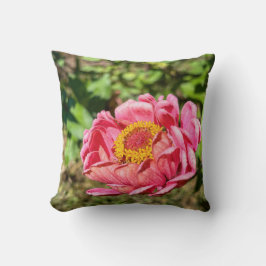 Rosa Zinnia med Gult Center Kudde