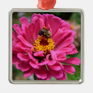 Rosa Zinnia och Humla Julgransprydnad Metall