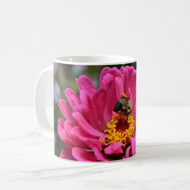 Rosa Zinnia och Humla Kaffemugg (Framsida vänster)