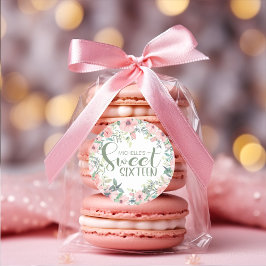 Rosaktiga Blommor Salvia Gröna Blad Sweet 16 Runt Klistermärke