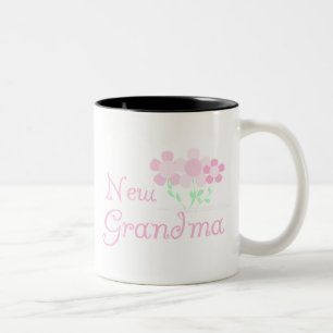 Rosan blommar ny mormor Två-Tonad mugg