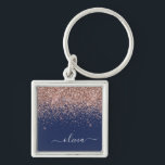 Rosan Glitter Monogram för marinblå Ro Guld Fyrkantig Silverfärgad Nyckelring<br><div class="desc">Ro Guld -  Rosa och marinblå Gnistra,  Monogram Namn nyckelringar (Nyckelring). Det gör perfekten söt 16-årsjubileum,  bröllop,  möhippa,  årsdag,  babydusch eller bachelorette-fest för någon som glam lyxen och chic stilar i kärlek.</div>