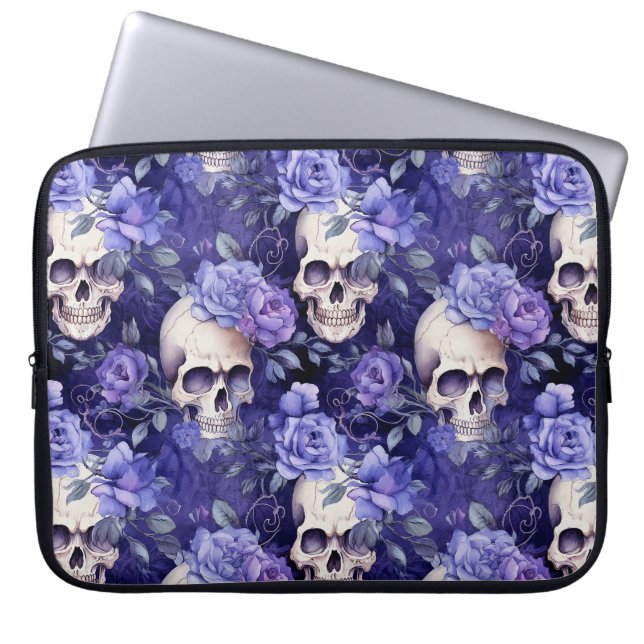 Rosas violetas con calaveras laptop fodral (Framsidan)
