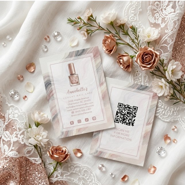Rose Gold Exquisite Glam Nails Affärs Korth TMF26 Visitkort (Exquisite Rose Gold Glam Blush Watercolor Effect Business Card with QR Code and Social Media Icons.)