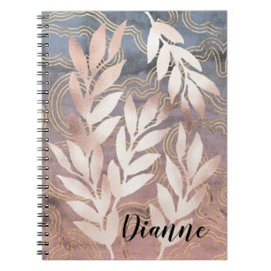 Rose Gold Leaf Stänker på Abstrakt Bakgrund Lägg T Anteckningsbok