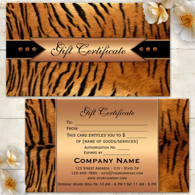 Rose Gold Tiger Skönhetspresentcertifikatmall Rabattkort (An elegant gift certificate template featuring a classic tiger print and festive rose gold design)