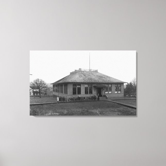 Roseburg, ELLER Väster Side Public School Canvastryck (Framsida)