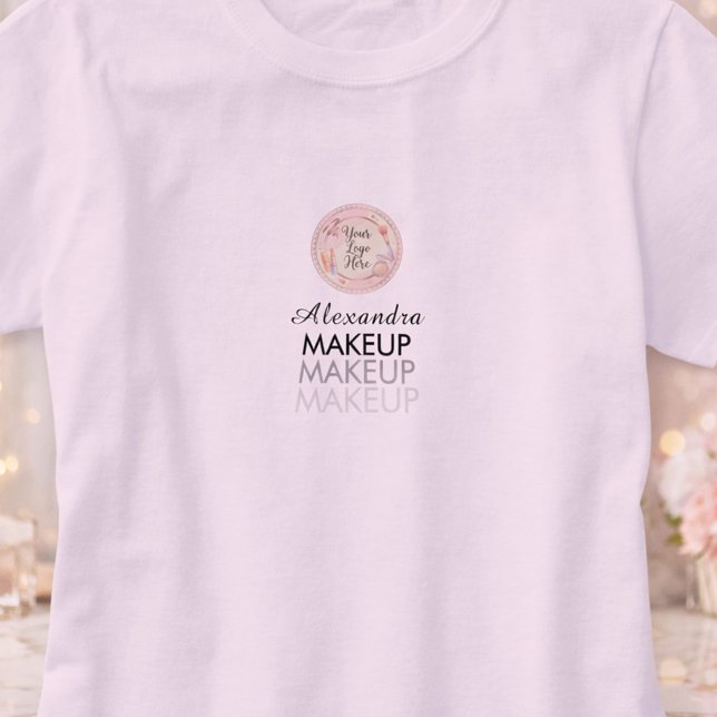 Rosenskiftande Skriptlogotyp Sminkpersonal T Shirt (Skapare uppladdad)