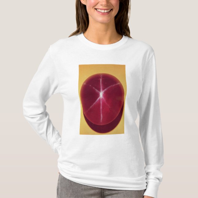 "Rosseren trär igenom" stjärnarubyen T-shirt (Framsida)