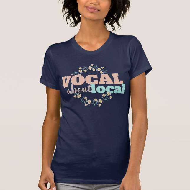 Röst- om lokalblommigtT-tröja T Shirt (Framsida)