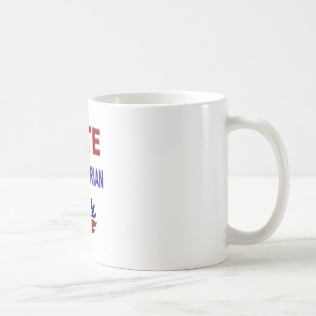Rösta en som tror på läran om viljans frihet kaffemugg (Höger)