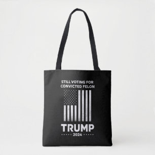 Röstar fortfarande på den dömde brottslingen Trump Tygkasse