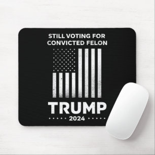 Röstar Fortsatt på Dömd Felon Trump 2024 Musmatta