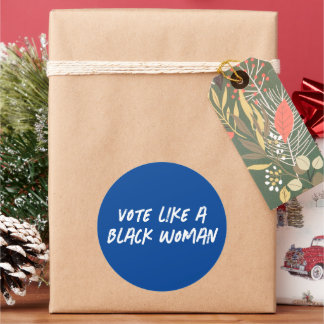 Röstblått 2024 som en svart kvinna runt klistermärke