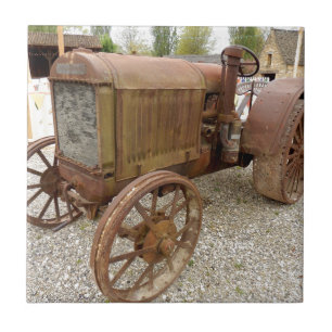 Rostig vintagetraktor kakelplatta