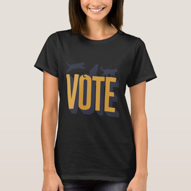 Röstning i Dam om barnlösa katter T Shirt (Framsida)