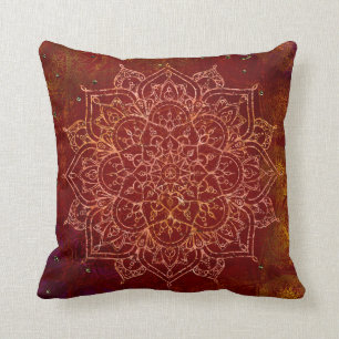 Roströd Mandala Guld Glam Modern Chic Kudde